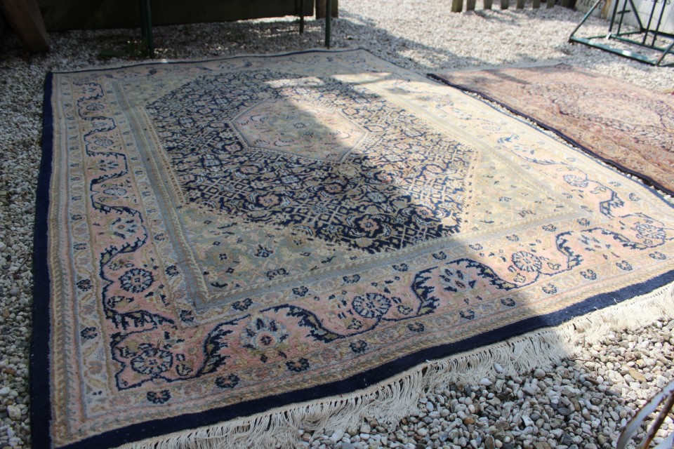 wandelen Zielig Paradox Oud groot Perzisch tapijt
